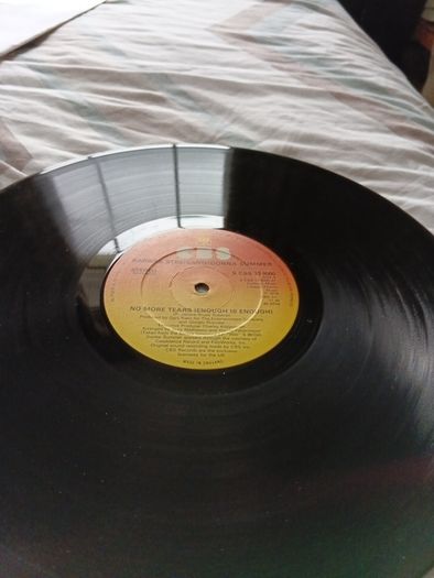 No more tears (enough is enough) 12 " vinyl  single Barbara's Streisand  & Donna Summer