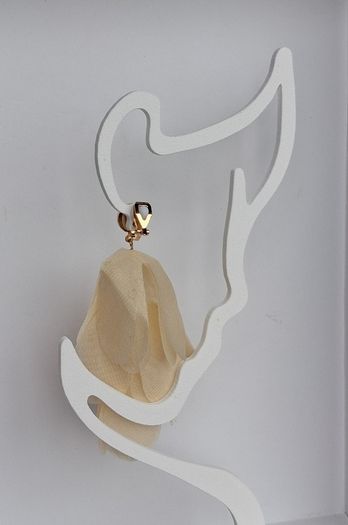 Cream Vanilla Juilette Cascading Floral Petal Clip On Earrings