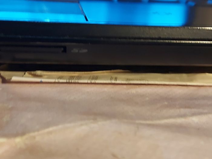 Dell Latitude E4300, Intel Core 2 Duo CPU, P9300, 2.27GHz, 3GB Ram,  Windows 7 Ultimate 64bit, Opera, Chrome, etc
