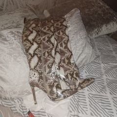 ladys foot