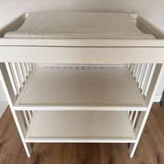 IKEA changing table GULLIVER