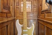Squier Stratocaster 2025