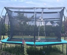 Trampoline free to take