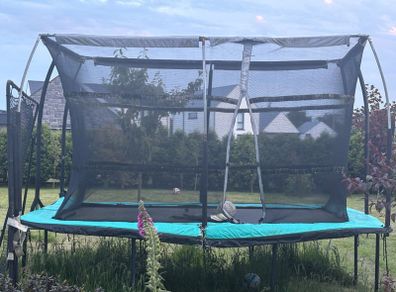 Trampoline free to take