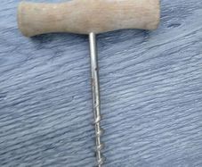 Vintage T-shaped Cork Screw