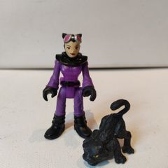 Imaginext DC Superhero Friends Catwoman with Cat