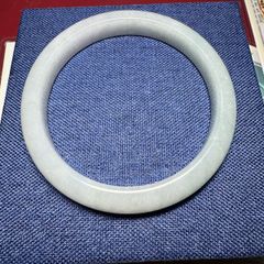 Lavender Jadeite Bangle (Type A)