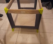 Travel cot excellent cond