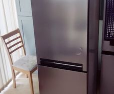 Whirlpool fridge freezer