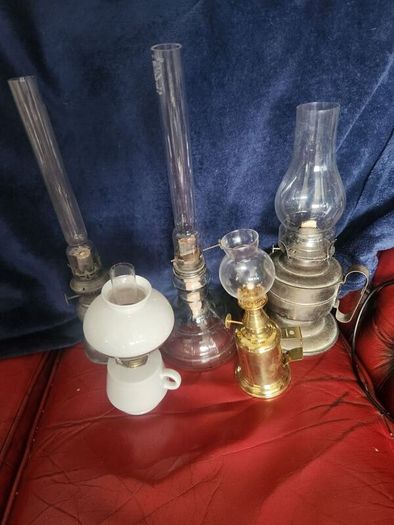 Vintage oil table lamps