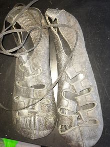 Irish dancing pomps