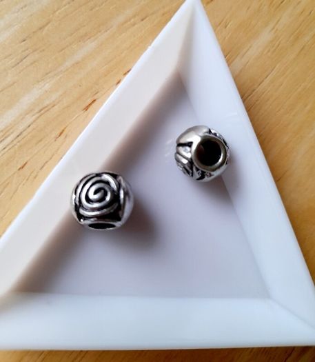 Jewellery  making/craft/suppl