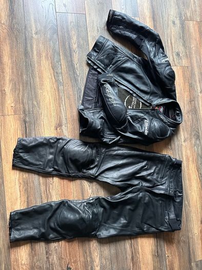 RST motorcycle uniform