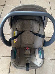 Egg 3 car seat and isofix