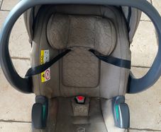 Egg 3 car seat and isofix
