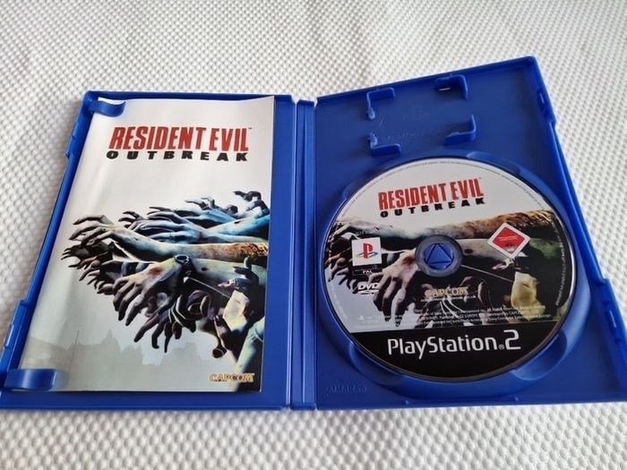 Resident Evil Outbreak PlayStation2 Ps2 Games Original