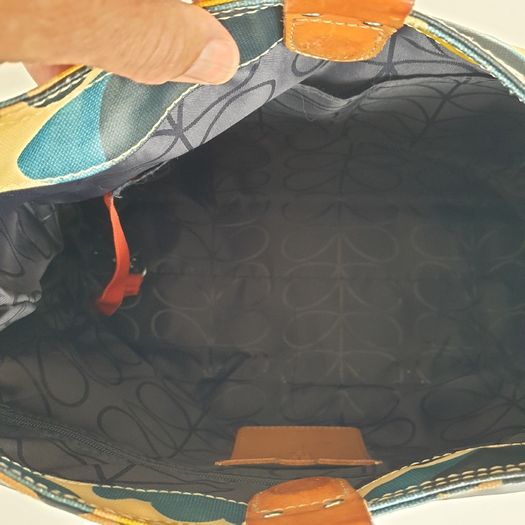 Orla Kiely shoulder handbag floral design