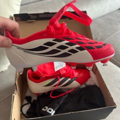 Football boots Adidas Predator metal studs SG