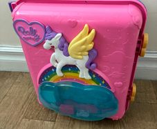 Polly pocket
