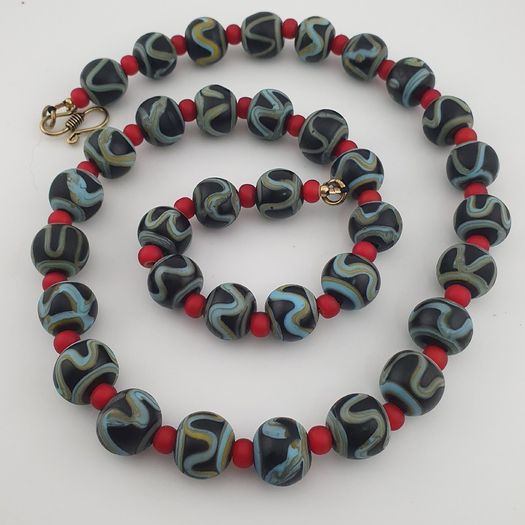 Antique Venetian Style Zigzag Pattern & Venetian WhiteHeart Glass Beads Necklace