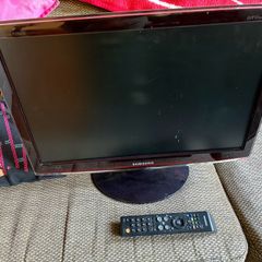 Samsung TV 22"