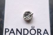 Pandora Reflexions charm