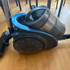 Cylinder vacuum cleaner 850W Tesco brand in good working condition