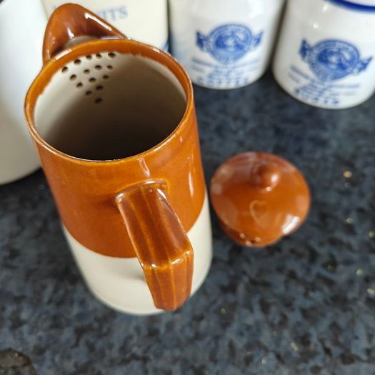 Vintage English Lovett's 1.5 pint coffee pot retro