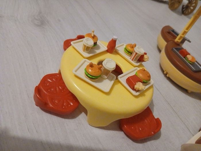 Sylvanian Families Hamburger Stand set