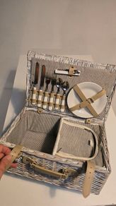 picnic basket