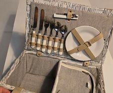 picnic basket