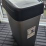30L kitchen waste bin/ recycling, like new, barely used Image 2