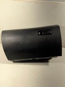 Mercedes C Class W205  Glover Box A2056800191 2015. A1l1
