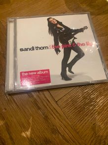 SANDI THOM / The Pink & the Lily