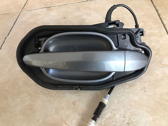 BMW E60 Nearside/Passenger Side rear door Handle