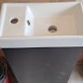 Bathroom sink unit Image 2