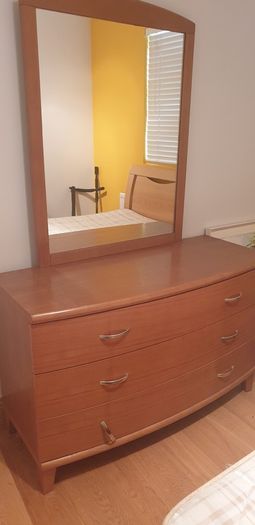 Dressing table