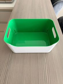 Storage box