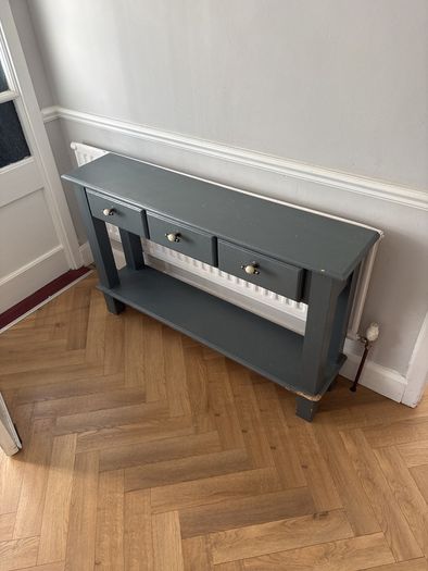 Narrow hall dresser