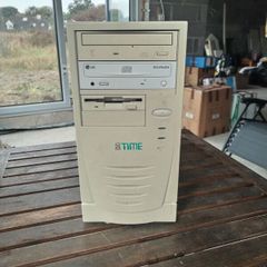 FREE  - Old PC Computer Desktop which ran windows XP Professional