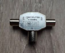 2 way TV signal splitter