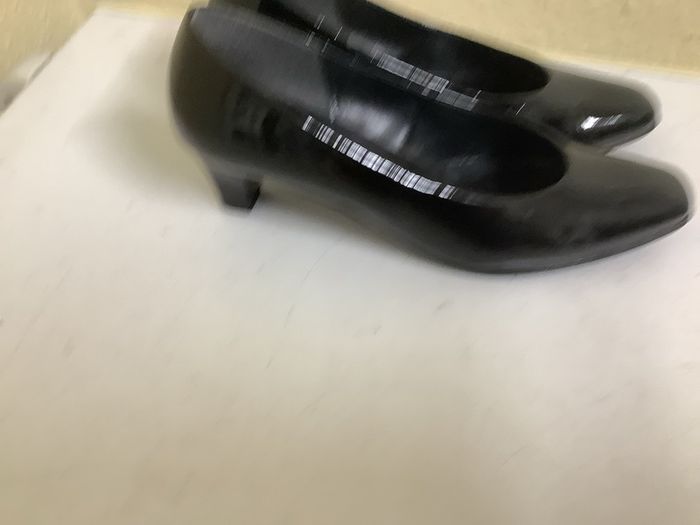 Ladies shoes