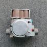 Worcester gas valve 848 sigma Boiler part used 8718221347 Image 2