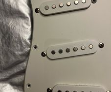 Fender Stratocaster squier single coil pickup bridge middle neck electric guitar parts accessories