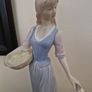 porcelain figure Image 2