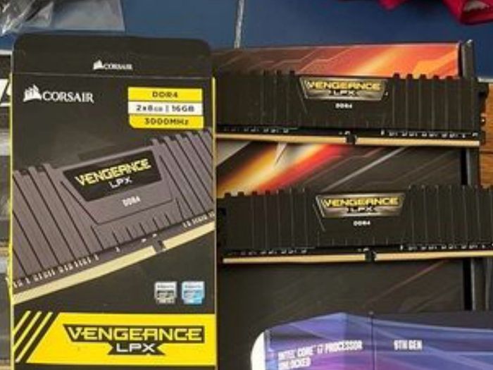 Corsair Vengeance LPX 16GB