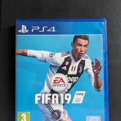 FIFA 19 - PS4 complete in box