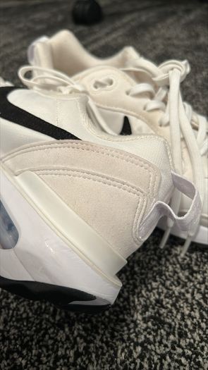 Nike AirMax Dawn Ladies trainers