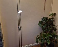 Floor lamp
