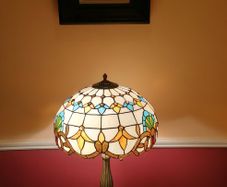 Large Tiffany Table Lamp New In Box Free Delivery